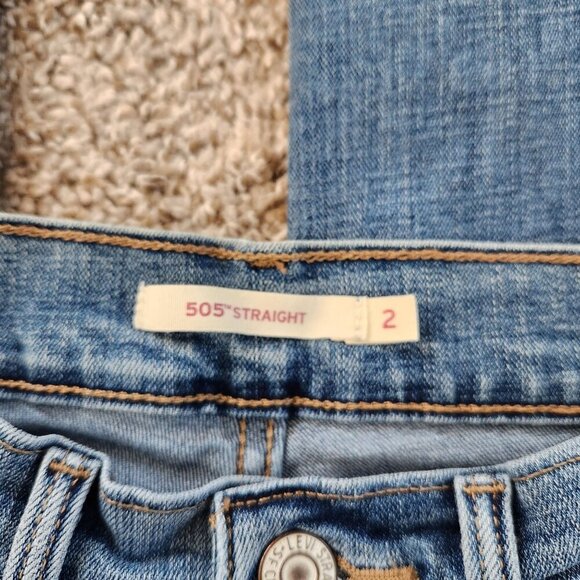 Levi's 505 Straight Leg Light Wash Jeans - Picture 3 of 8